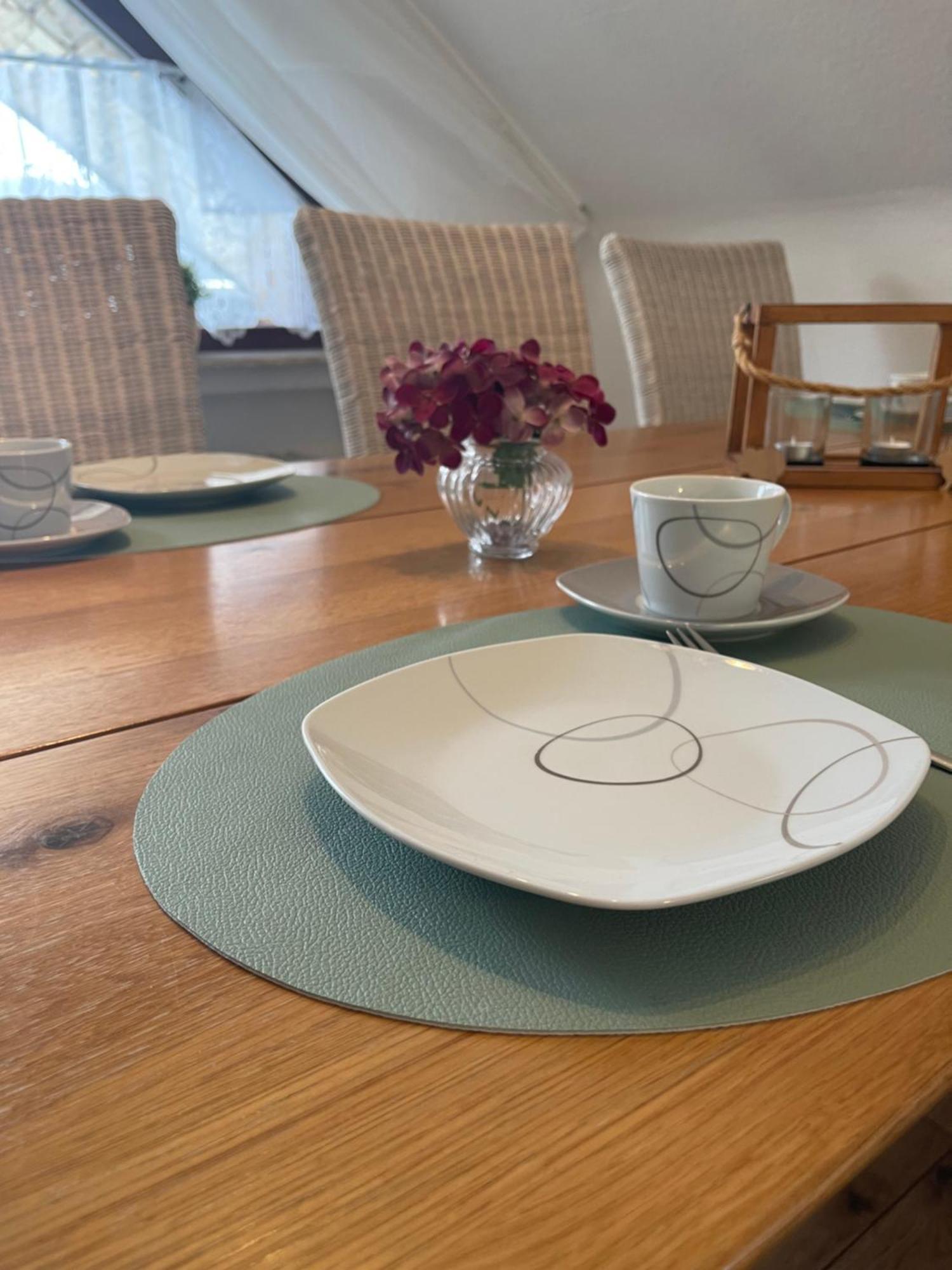 Haus Cornelia Apartment Айнрур Екстериор снимка