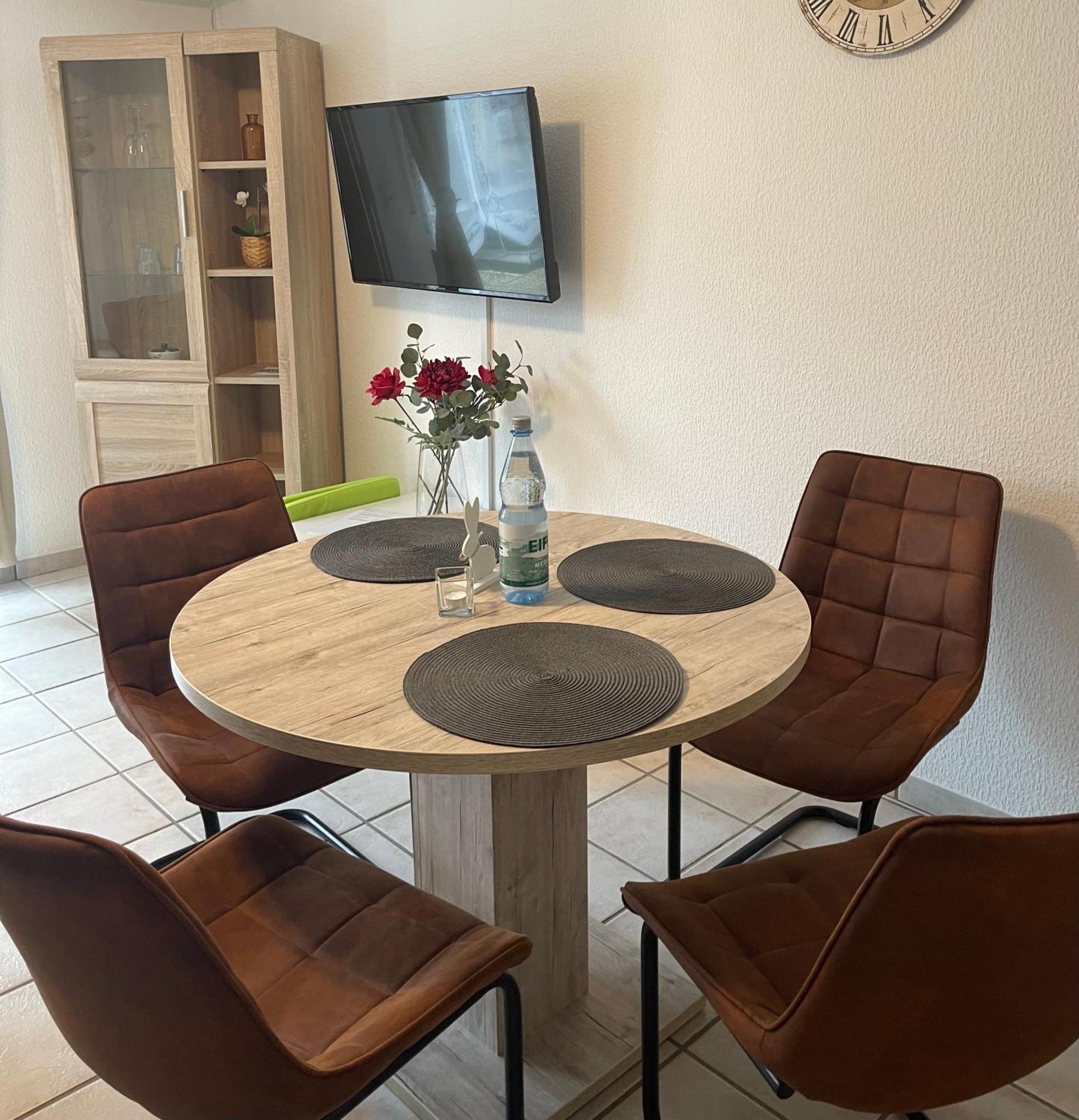 Haus Cornelia Apartment Айнрур Екстериор снимка