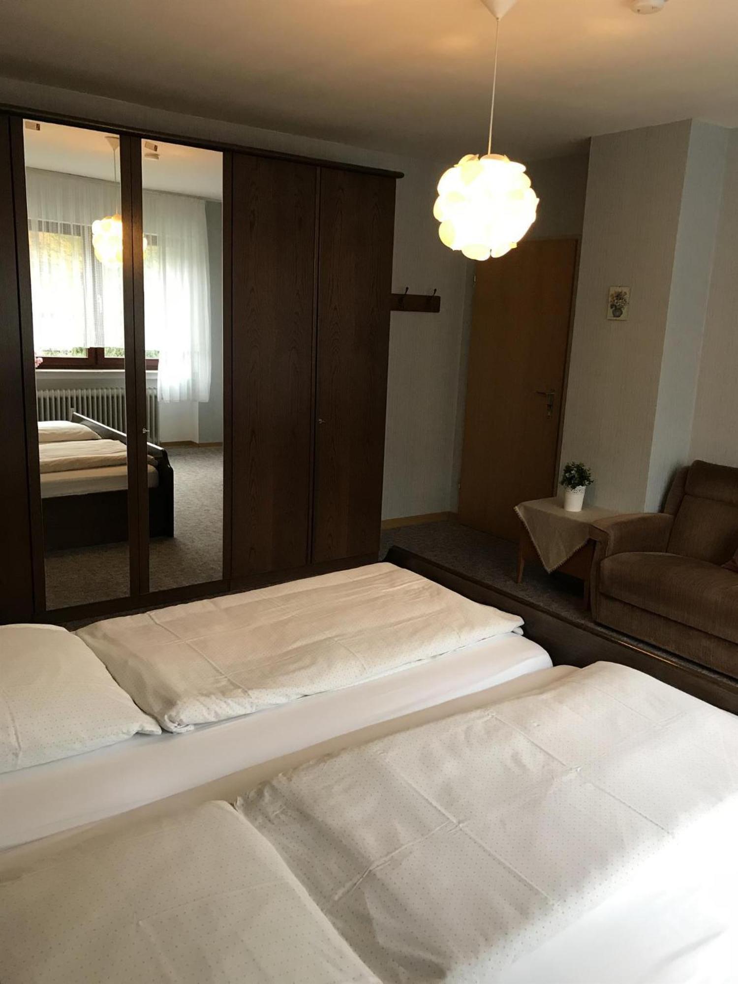 Haus Cornelia Apartment Айнрур Екстериор снимка