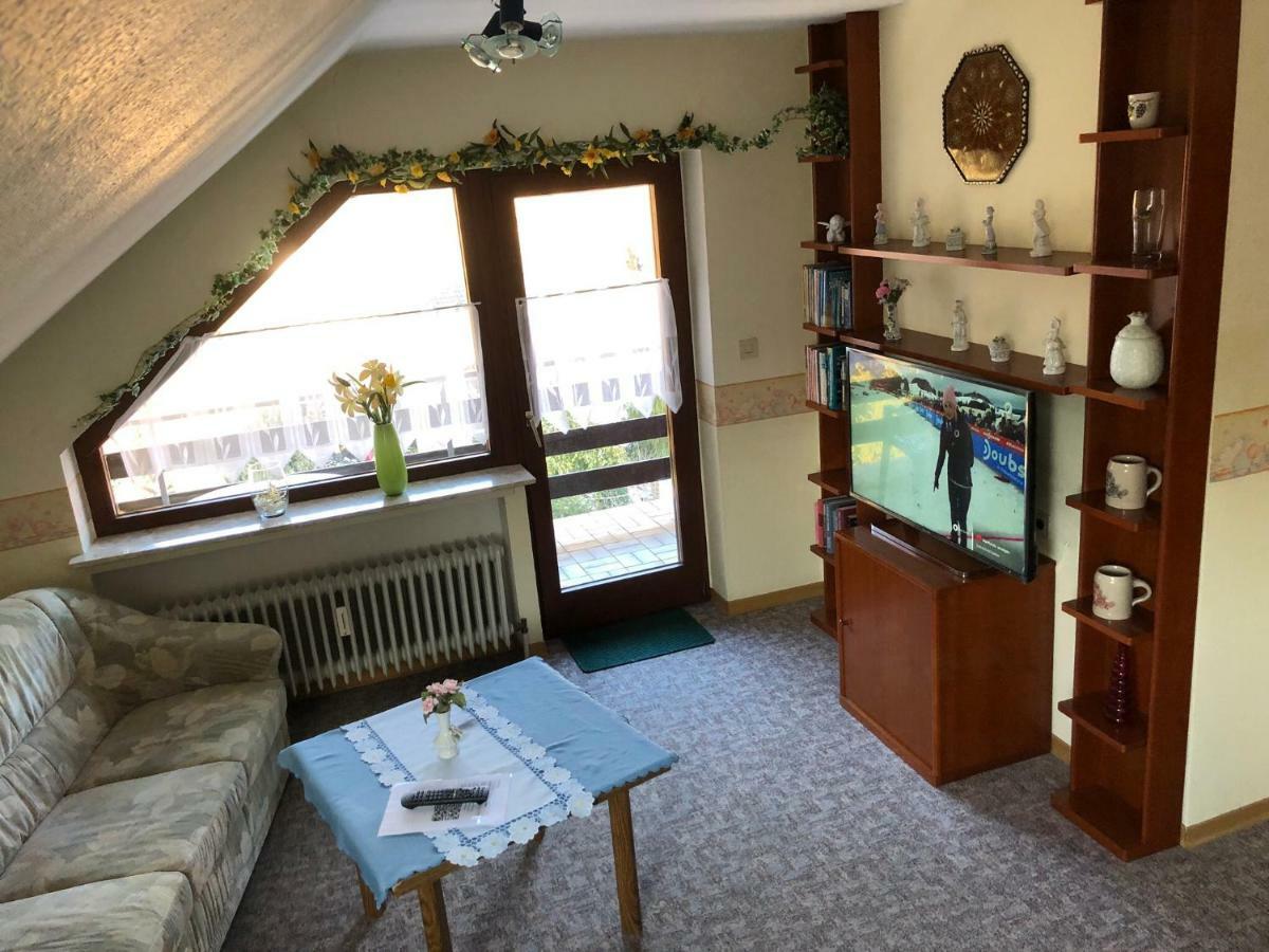 Haus Cornelia Apartment Айнрур Екстериор снимка